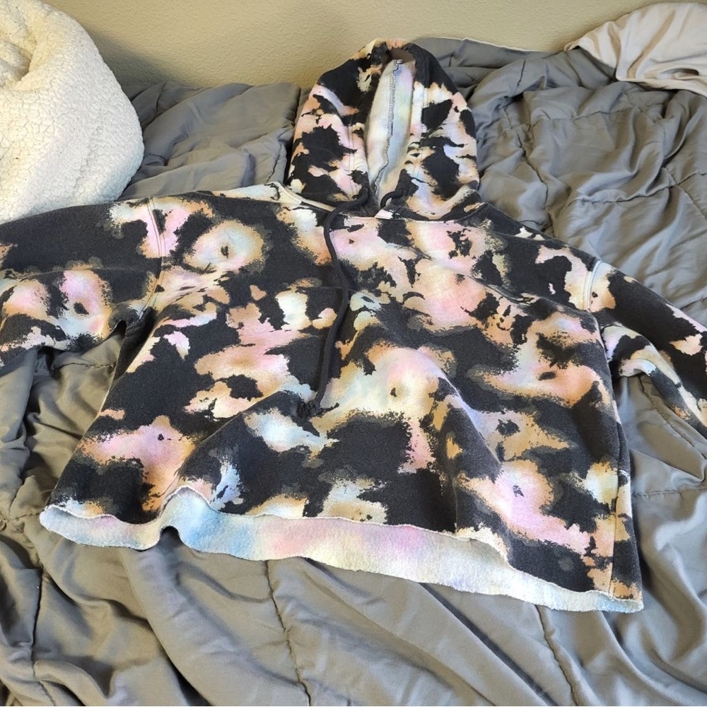Cropped hoodie, size small tie dye